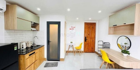 Nhà hàng - Khách sạn: Căn Hộ Cao Cấp ngay Vincom PVT - Full nội thất - Mới 100%