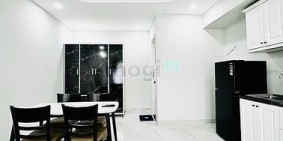 Nhà hàng - Khách sạn: Căn hộ studio 45m2 tầng trệt siêu rộng đường Bạch Đằng Q.