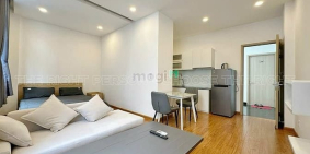 Nhà hàng - Khách sạn: Studio thiết kế hiện đại_bồn tắm nằm_bờ kè Trường Sa_Cầu T