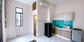 Nhà hàng - Khách sạn: Căn Hộ Ngay Trục Đường Lớn Của Bình Thạnh, Cách Hàng Xanh 