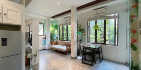 Nhà hàng - Khách sạn: Studio Rộng 60m2 , 2 Không Gian Ngủ , Ngay Khu Hồng Hà , Y