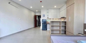 Nhà hàng - Khách sạn: Căn Hộ 1PN Tách bếp, Ban công gần . Ngay Thạch Lam , Luỹ B