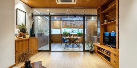 Nhà hàng - Khách sạn: Căn hộ 1PN full nội thất gỗ cao cấp view đẹp có bồn tắm gầ