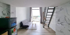 Nhà hàng - Khách sạn: Căn hộ rộng 40m2 - Full nội thất bancol ngay hàng xanh- Đạ