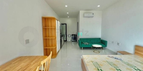 Nhà hàng - Khách sạn: Khai Trương Mới 100 ban Công Thang Máy Hiện Đại Quận 2