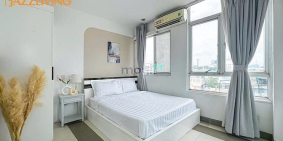 Nhà hàng - Khách sạn: Căn hộ 2PN 1WC full nội thất rộng 70m2 cửa sổ lớn gần nhà 