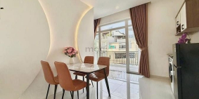 Nhà hàng - Khách sạn: Căn hộ tiện nghi ngay Nguyễn Văn Công- gần Sân Bay