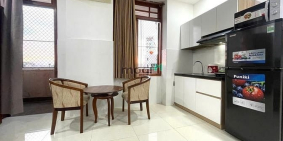 Nhà hàng - Khách sạn: Studio full nội thất đường Nguyễn Chí Thanh chỉ 5tr6/ thán