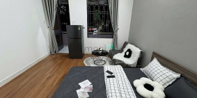 Nhà hàng - Khách sạn: Căn hộ full nội thất, tách bếp, ban công ở Nguyễn Gia Trí 