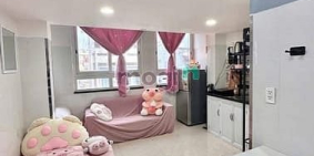 Nhà hàng - Khách sạn: Đuplex View Kính - Chợ bà Chiểu- gần Q1