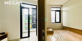 Nhà hàng - Khách sạn: 1PN tách bếp- bancol- Mới - Trần Bình Trọng