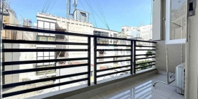 Nhà hàng - Khách sạn: Căn Hộ Cho Thuê Full Nội Thất, Ban Công Lớn ở Nơ Trang Lon