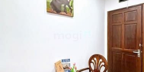 Nhà hàng - Khách sạn: Căn hộ cao cấp- ful nội thất - cửa sổ thông gió