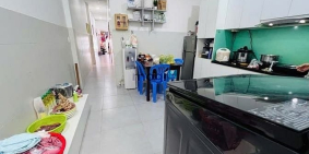 Bán nhà riêng: Xe hơi ngủ trong nhà, gần Lotte Mart Quận 7, dài 22m, giá nhỉnh 5