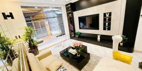 Bán nhà riêng:  Siêu phẩm Phương Mai, Đống Đa – Ô tô đỗ cửa - 50M 4T – Nhỉnh 10