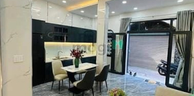 Bán nhà riêng:  Giá Sốc – Nhà Nguyễn Hữu Tiến, TP, 2PN 2WC, Chính Chủ Chỉ 3,05 