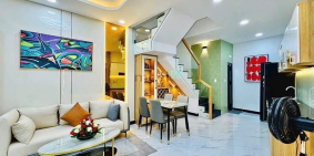 Bán nhà riêng: Giá rẻ nhất khu vực! Nhà Mai Văn Ngọc, 1T2L, 45m², chính chủ bán 