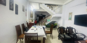 Bán nhà riêng: Bán nhà chia tài sản đường út tịch p4 tân bình hẻm 8m kinh doanh