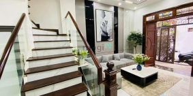 Bán nhà riêng: Bán nhà Hoàng Liệt,DT 50m2x5T,ngõ oto,10m ra đường, ở luôn,giá 7.