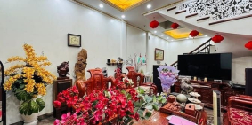 Bán nhà riêng: Bán nhà Kim Giang, DT 50m2 x 5 tầng,ở luôn, giá 7.88 tỷ, ngõ 5m