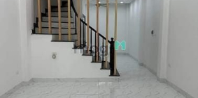 Bán nhà riêng: Nhà Định Công 48m2 x 5T,ngõ rộng,chỉ 10m ra đường to,ở luôn,giá 7