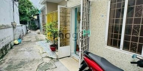 Bán nhà riêng: Bán nhà 2 tầng, vị trí đẹp Nguyễn Văn Đậu, DT 43m2 chỉ 5.8 tỷ