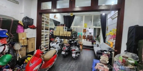 Bán nhà riêng: Nhà 5 tầng hẻm xe tải Lê Thị Riêng Q1, gần chợ Bến Thành - 22,9 T