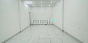 Bán nhà riêng: Bán nhà cách MT Nguyên Hồng 3 bước, 2 tầng, DTSD 99m2, giá 90 tri