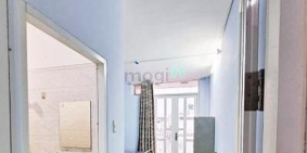 Phòng trọ: Phòng ban công full nội thất MT Điện Biên Phủ - Q10 có thang máy