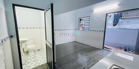 Phòng trọ: Phòng gác rộng QL13 kế Vạn Phúc, giá 3tr4