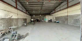 Nhà Kho - Xưởng: Xưởng 1/ Lê Thị Riêng, Q12 - DT: 10×20m - Xe container  - Giá: 