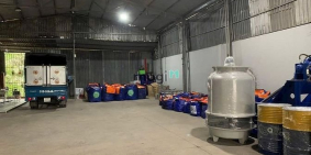 Nhà Kho - Xưởng: Cho thuê nhà kho - Xưởng. 600m2. dt: 20x30m. mặt tiền Nguyễn Du