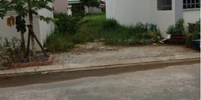 CHÍNH CHỦ bán gấp 120M2, MT ĐƯỜNG 14M - CHỢ HÓC MÔN - Ngã Ba Gồng