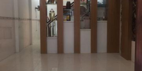 Cần tiền bán gấp nhà trong chợ Thuận Đạo, khu dân cơ hiện hữu đông đúc