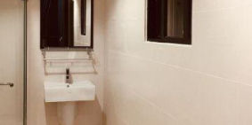 HOT! Đất mặt phố Phạm Văn Đồng kinh doanh vô địch 68m2, mt 4.2m, giá 15 tỷ.