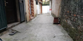 Đất có nhà 50m2, 2.1ty Hoàng Mai, 3 thoáng, sổ riêng