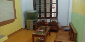 Bán gấp nhà 35m2 x 4 tầng MT 3.5m ngõ 250, Tân Mai, Hoàng Mai ô tô đỗ cổng, giá 2,35 tỷ