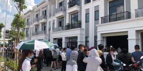 Nhà chờ bàn giao giá CĐT ngay QL1A, KCN Vĩnh Lộc 2!!!