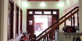 Chính chủ cần bán nhà đẹp đường Số 22, Phước Long B, trung tâm sầm uất Q9