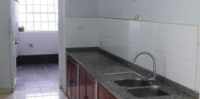 Chính chủ cần bán căn chung cư OCT2 Xuân Phương Viglacera. S: 106m2. Giá 2 tỷ. LH: 0988 319 238