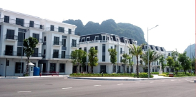 Bán ngay căn shophouse GOLDEN MARK, khu VinCom mặt đường QL 18