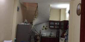 Bán nhà Phố Yên Hòa, Lô Góc, Gần Phố, 28m2 x 3T, MT 3.6m, Chỉ 2 tỷ.