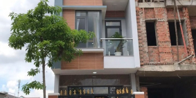 Siêu Phẩm tuyệt đẹp bán nhà 2 lầu 1 trệt gần siêu thị bigC DĨ AN