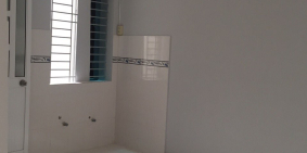 Bán Gấp Dãy nhà trọ 12 phòng gần ngay chợ Bình Chánh DT:240m2,1tỷ7triệu, SHR,