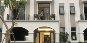 Nhà 1 trệt 2 lầu, đúc 3 tấm, mặt tiền quốc lộ 1A