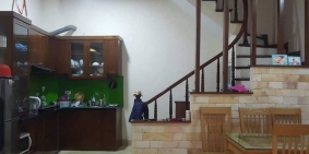 BÁN NHÀ RIÊNG TRẦN DUY HƯNG  32M 6 TẦNG.