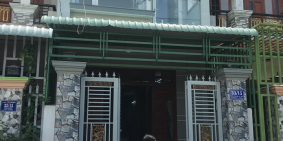 Bán căn nhà 1 lầu 1 trệt chính chủ, nhà ngay trung tâm thị xã dĩ an