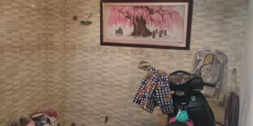 Bán nhà ngõ Kinh Doanh. Cẩm Văn – Quan Thổ 1. Giá rẻ. Lh: 0975965639