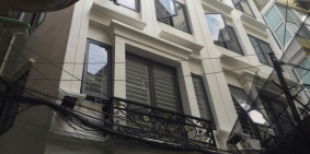 Bán nhà Văn Miếu Quốc Tử Giám, 50mx 5 tầng, mt 4m, giá 5.35 tỷ.