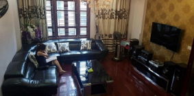 Bán bớt nhà Đền Lừ 1 LÔ GÓC ngõ rộng 3M 45M2 2.8 TỶ